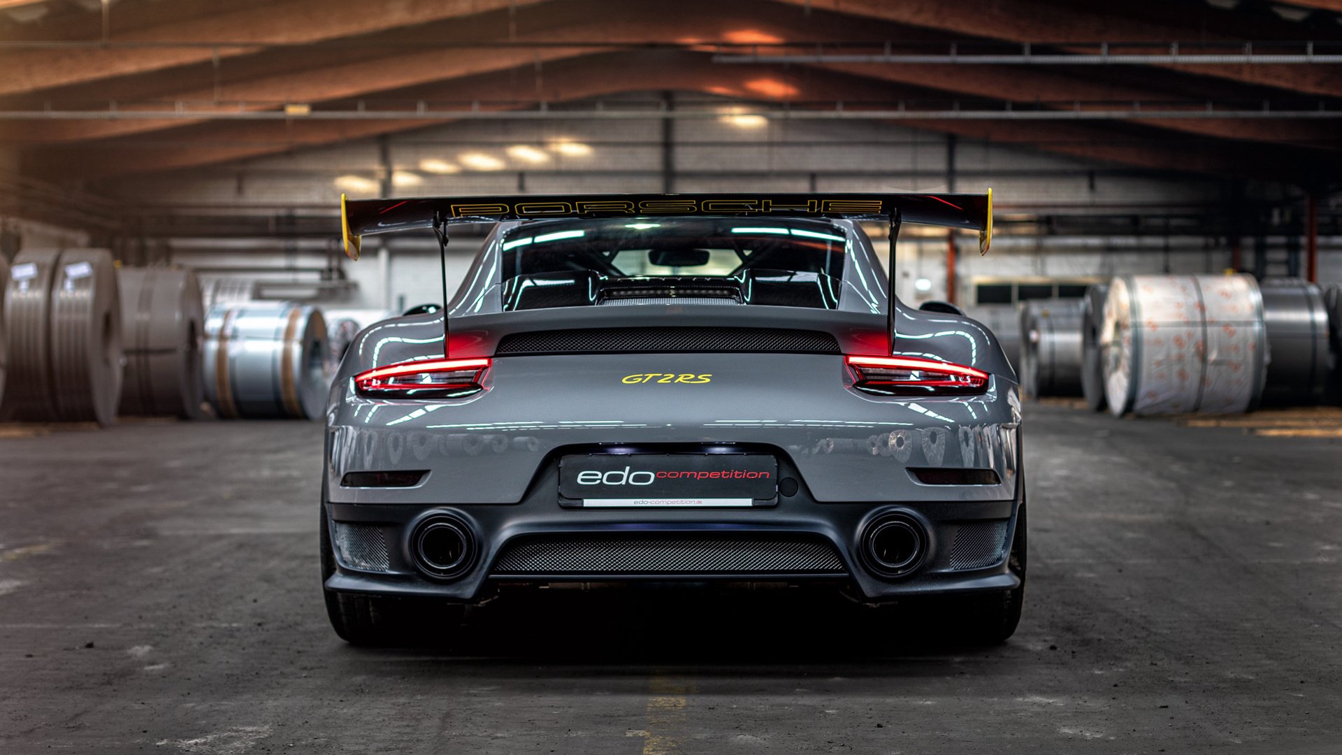 非洲雄鹰啄伤英超豪门！无名后卫用最古典的方式锁死三亿豪阵