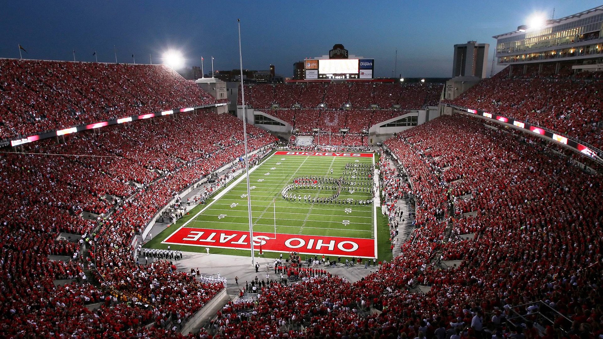 冰岛逆袭与C罗封神，足球，何以成为我们时代的英雄史诗？