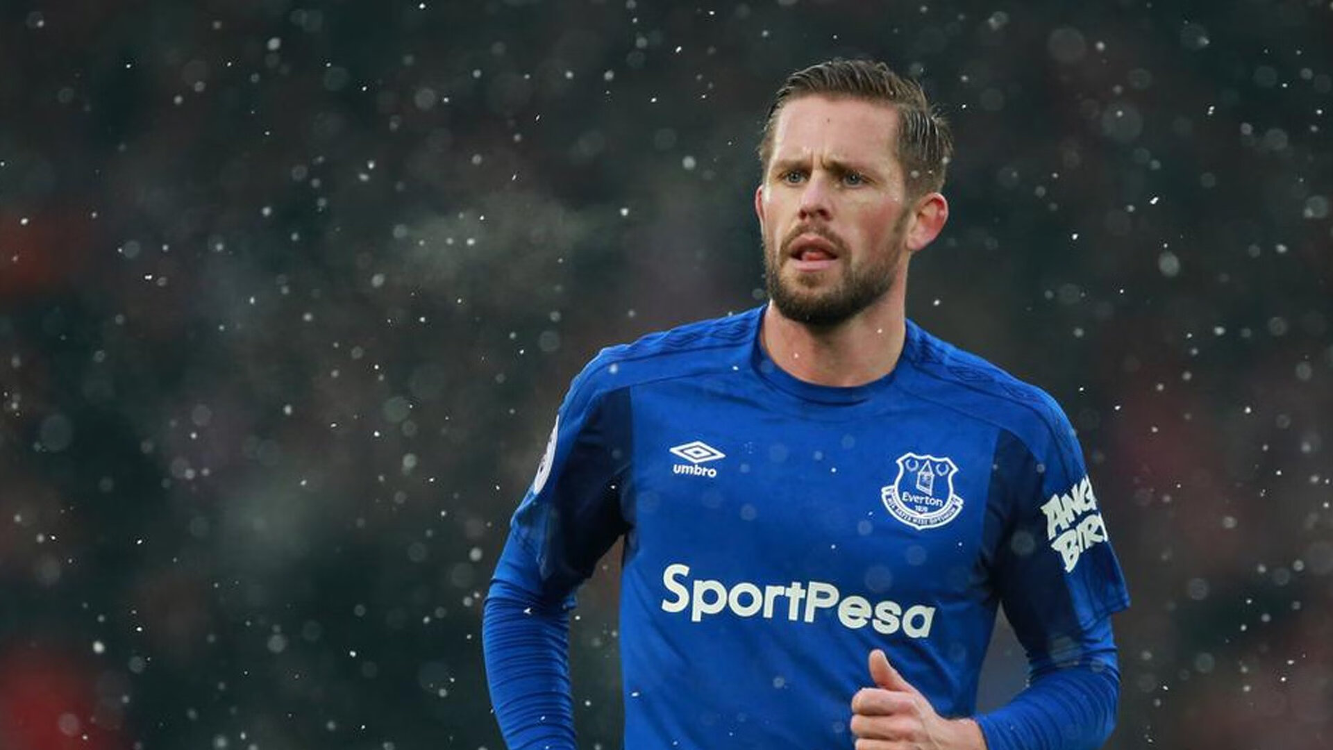 戈贝尔里程碑之夜沦为背景板？字母哥利拉德双剑合璧，雄鹿攻防碾压击碎尼克斯！