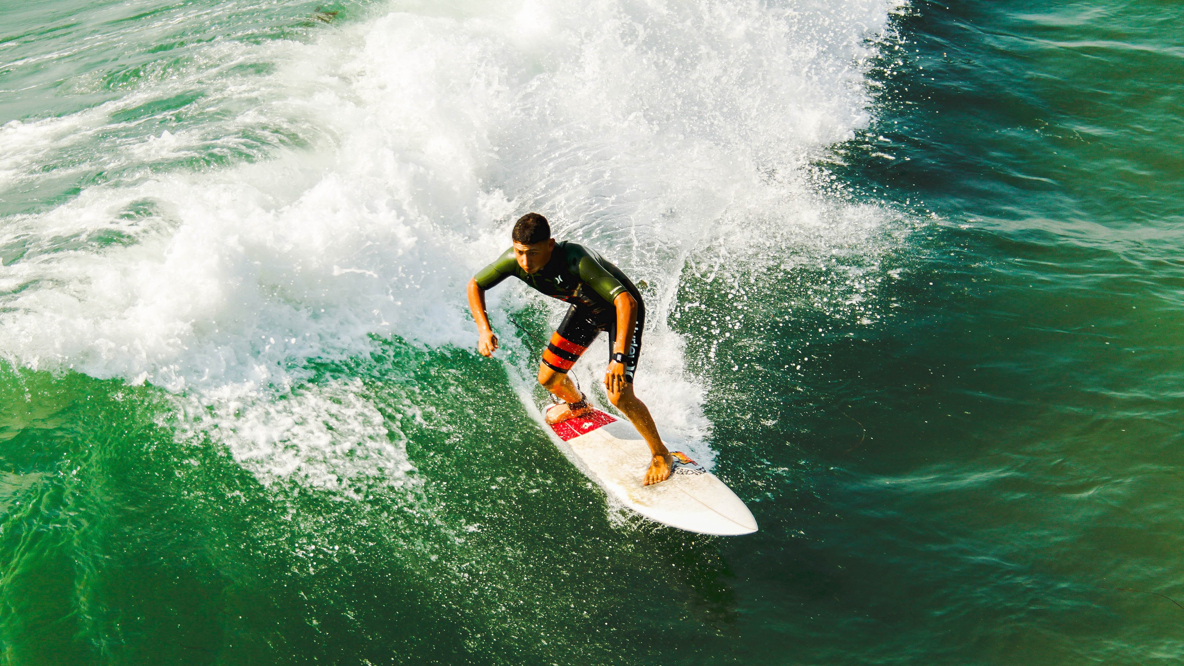 凯恩一击定乾坤！德国战车碾过葡萄牙，欧洲杯经典战役诞生