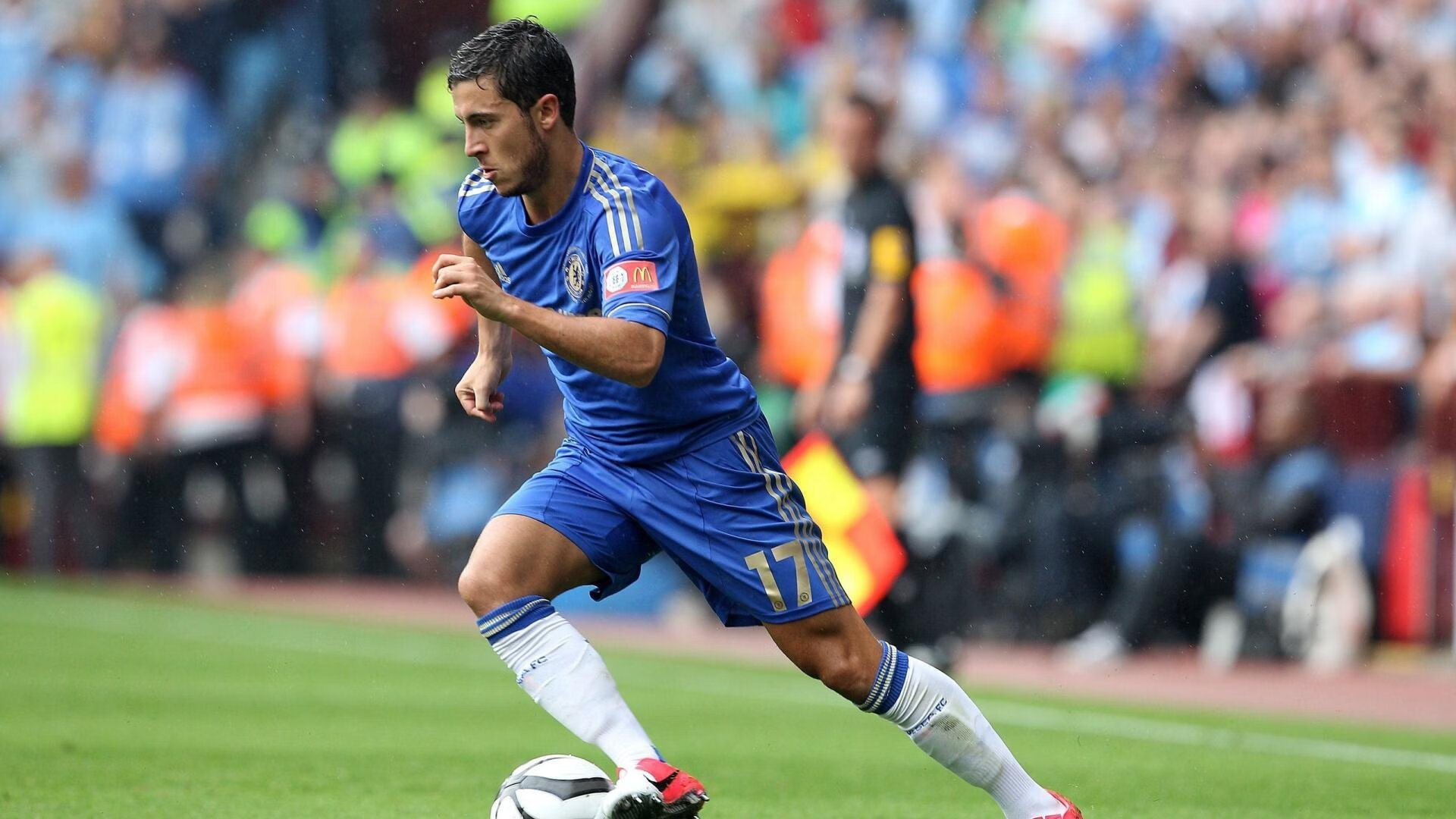 巴拉圭友谊赛对决罗马，李刚仁关键一击定乾坤，亚洲之星闪耀欧洲赛场